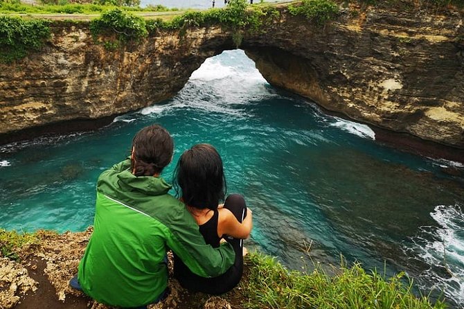 Nusa Penida Island Full-Day Tour from Bali - Kelingking Beach: The Cliff That Looks Unreal