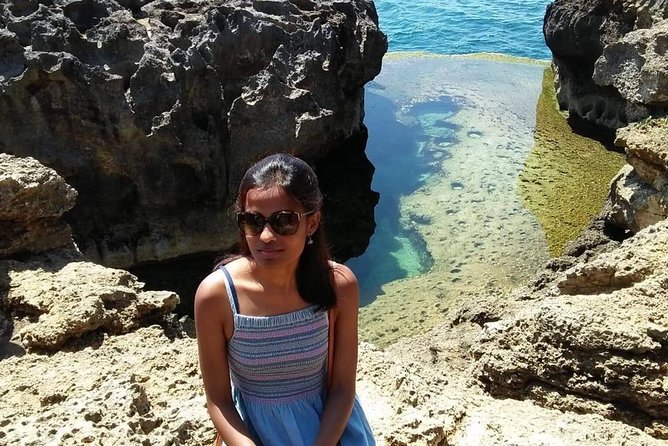Nusa Penida Island One Day Tour - Lunch and Stop 4: Crystal Bay Beach Bungalow after you’ve earned a break