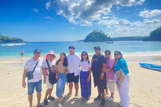 Nusa Penida Land Tour and 4 Points Snorkeling with Manta - Angel Billabong and Broken Beach: the natural “wow” hour
