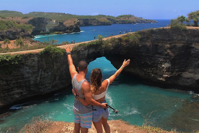 Nusa Penida Private Snorkeling and West Tour Start from Bali - Kelingking Beach: iconic cliff photos in a tight 30 minutes