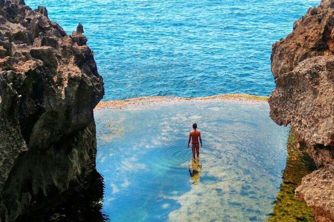 Nusa Penida West Tour - The west coast hits hard: Broken Beach, Billabong, and Kelingking