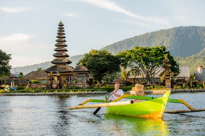 One Day Jatiluwih UNESCO, Ulun Danu Beratan, Banyumala Waterfall - Key highlights you should care about