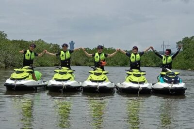 One Hour ( 2 times 30 minutes ) Private Jet Ski in Bali - What Happens on the Water: Two 30-Minute Runs in Tanjung Benoa