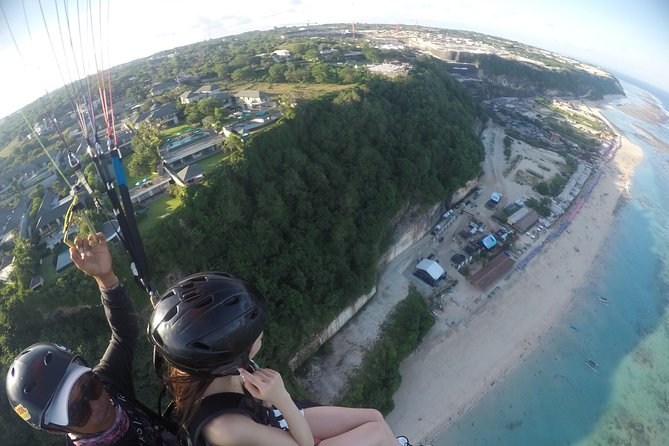 Paragliding Bali Nusa Dua cliff with Free Photo/Videos - Gear up safely: what you’re actually signing up for