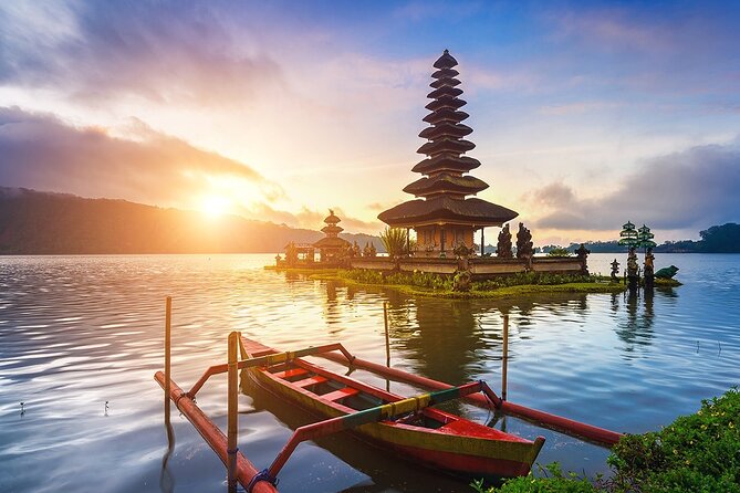 Private 3-day Tour Package: Bali's Top Sights - Day 1: Batuan Temple, Tegenungan Waterfall, and a Ubud Culture Hit
