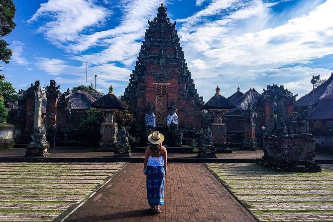 Private Bali Tour: Wonderful Ubud with Swing - Puseh Batuan Temple: A Quick Cultural Stop on a Real Route