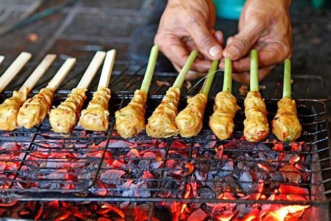 Private Balinese Cooking Class and Balinese house -All inclusive - The morning Bali Local market stop: where ingredients start telling stories