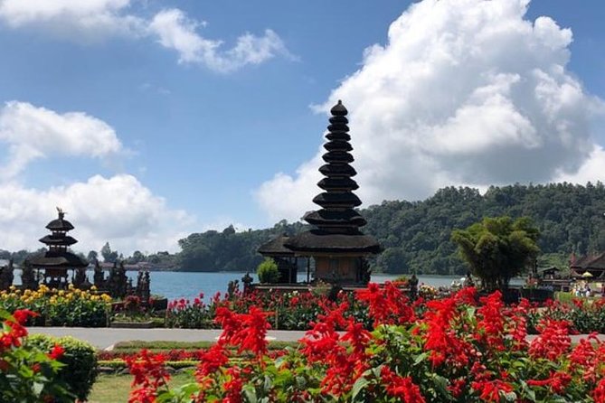 Private Jatiluwih Rice Terraces Heritage Site and Culture Tour - Taman Ayun Temple: classic architecture with a calmer tempo
