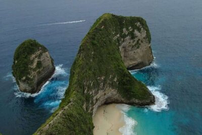Private Nusa Penida Snorkeling Tour - Lunch at Green Kubu/Amarta Penida: views, comfort, and the Mount Agung question