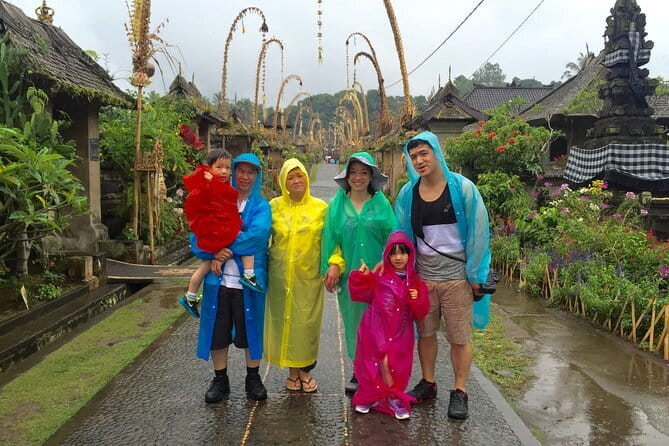 Private Shore Excursion: Highlights of Bali - Mas Carving Center and craft villages: shop with context