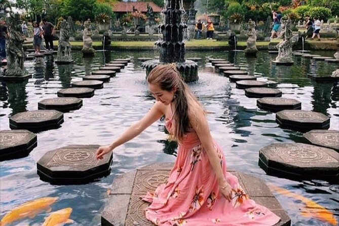 Private Tour Bali: Lempuyang Temple / Gate of Heaven, tirtagangga, waterfall. - Morning flow from Seminyak to sunset return