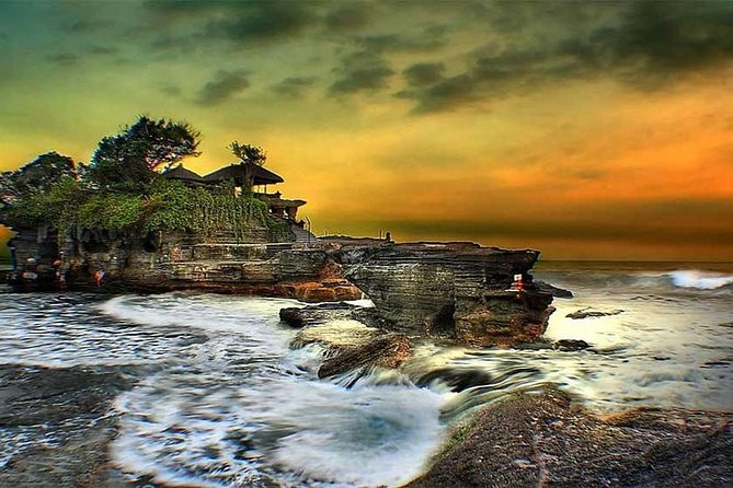 Private Tour Bali Swing & Visiting Temples in Bali - Taman Ayun Temple Gardens Near Mengwi: When Bali Looks Like a Park