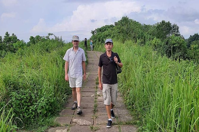 Private Tour: Campuhan Ridge Walk, Ubud Rice Terrace & Ubud Palace - Pasar Seni Ubud Art Market: what to buy and how to shop smart