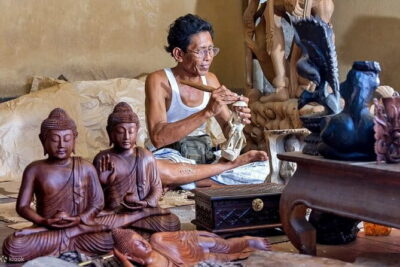 Private Tour of Ubud Art Village from Bali - Celuk Village silver and gold: craft work you can actually ask about