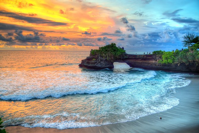 Private Tour: Tanah Lot at Sunset - What the 6-Hour Flow Feels Like in Real Life