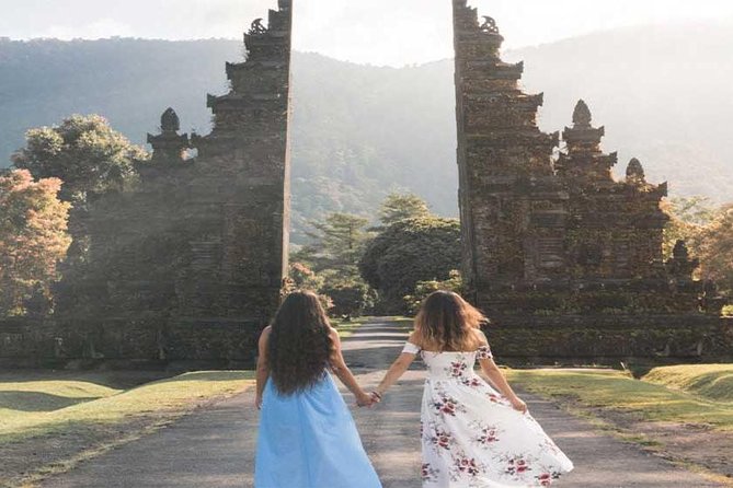 Private Tour: Ulun Danu Temple-Handara Gate-Wana Giri Hill&Tanah Lot Sunset - Price and Logistics: What the $50 Covers, What You’ll Pay Extra