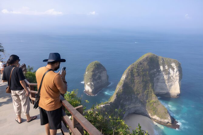Private Tour West Nusa Penida with T-Rex Beach - Pantai Diamond: Islands Off the Coast and Clear-Water Views
