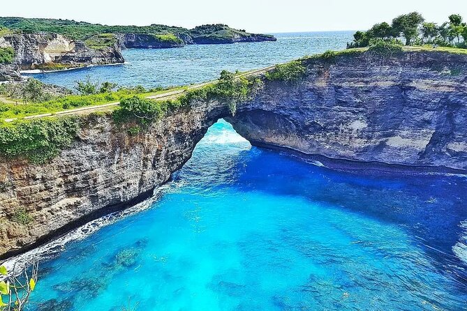 Private Tour West Nusa Penida with T-Rex Beach - Private Transport on Penida: Air-Conditioned Comfort Matters