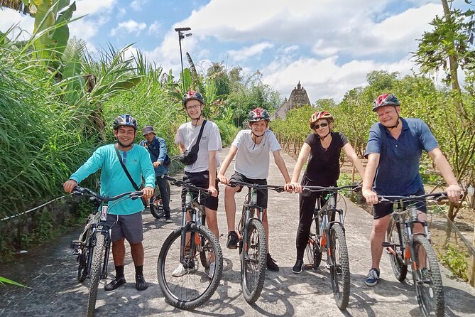 Private Ubud Downhill Cycling with Volcano, Rice Paddies & Meal - Breakfast in Ubud: the fuel that keeps the ride comfortable