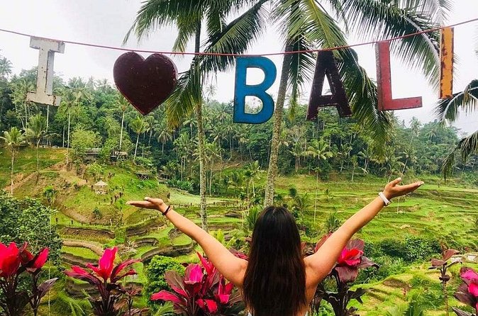 Private Ubud Tour - Tirta Empul: sacred water rituals and the sarong-included advantage