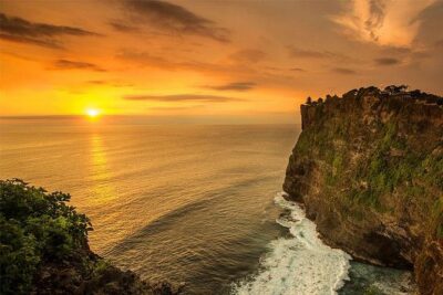 Private Uluwatu Temple Full-day Tour & Visit Padang-Padang Beach and Single Fin - Private pickup and the comfort factor you’ll appreciate