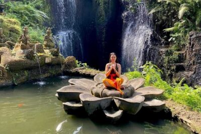 Purifications at Beji Griya Waterfalls - Where It Happens: Beji Griya Park Waterfall Temple in Ubud