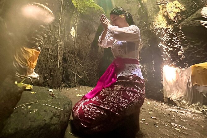 Purifications at Beji Griya Waterfalls - Practical Tips So You Don’t Fight the Ceremony