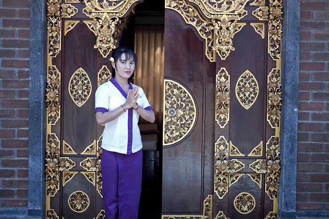 Royal Traditional Lulur Balinese Massage 2 hours Spa At Nusa Dua Bali - Lulur Balinese massage with oil: what to expect and how to decide if it’s right
