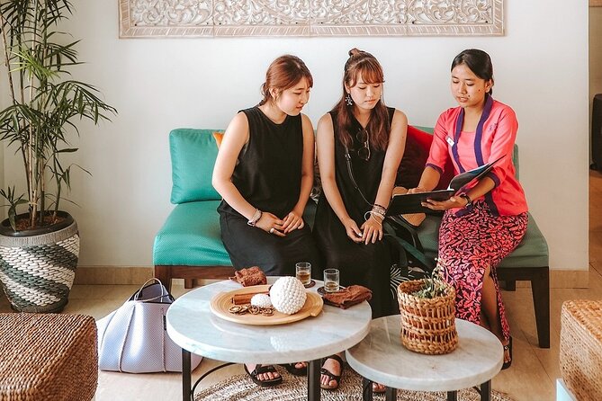 Royal Traditional Lulur Balinese Massage 2 hours Spa At Nusa Dua Bali - Flower bath and shower: why this isn’t just a nice extra