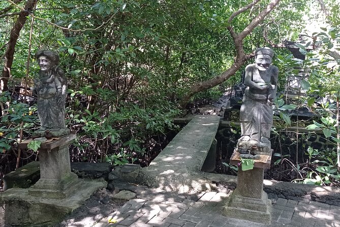 Sanur Village E-bike Tour: Family-Friendly Adventure - The traditional market stop you can actually use