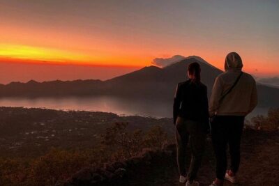 Sharing Mount Batur Sunrise Trekking And Natural Hot Spring - Pickup Windows and the Trailhead Grind (Toyabungkah)