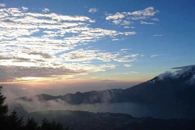 Sharing Mount Batur Sunrise Trekking Guide Pick Up and Drop Off - Guide quality: the real difference between an okay trek and a great one