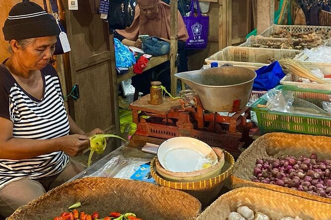 Sidemen Trekking: A Walk from a Different Perspective - Where the trek starts: Pasar Sidemen and the Upa Boga meet-up