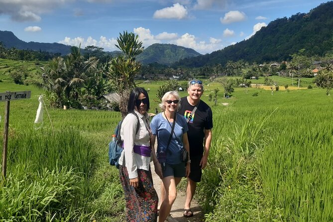 Sidemen Trekking Through Rice Terraces and Villages - Temples on the walk: small stops with big meaning