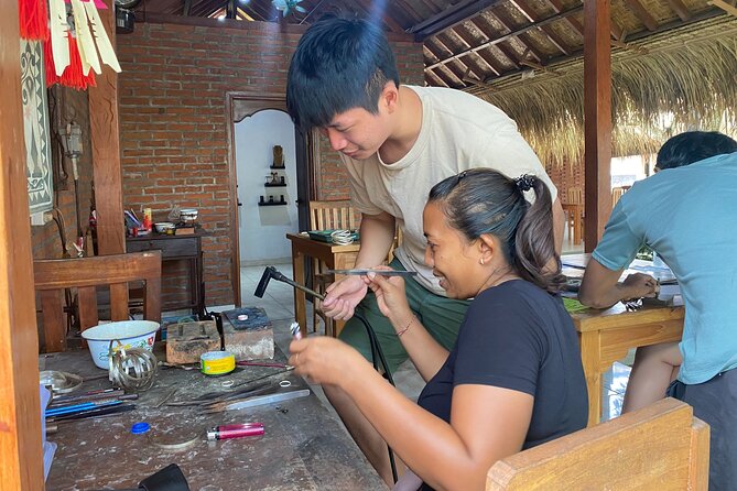 Silver Making Jewelry Class in Ubud with Transfers - Getting There: Transfers, the Car Ride, and the Jawan Silver Stop