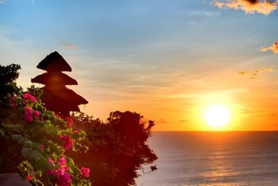 Snorkeling In Nusa Penida And Uluwatu Sunset Tours - Lunch and the Sanur Harbor Reset