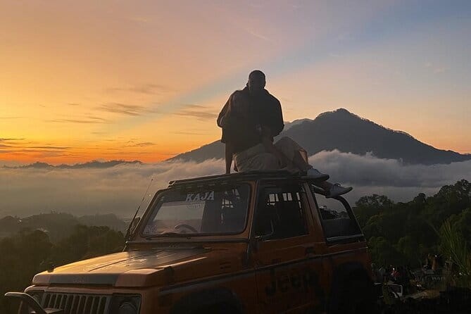 Sunrise + Jeep + Photographer - Photography That Actually Helps: Tips for Getting Great Sunrise Shots