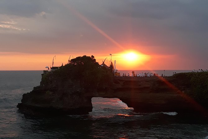 Sunset at Tanah Lot Temple and Spa Tour - Entering Tanah Lot at the right moment (and why the tide matters)