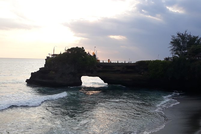 Sunset at Tanah Lot Temple and Spa Tour - Stop 1: Tanah Lot Temple, what you’ll actually do there