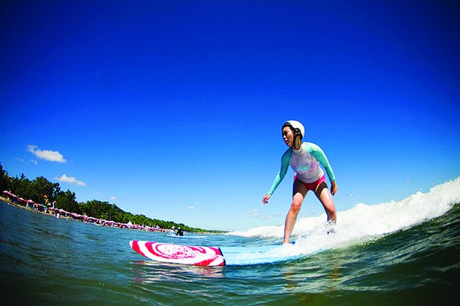 Surfing Group Lesson Level 1 Beach Surfer - Key highlights