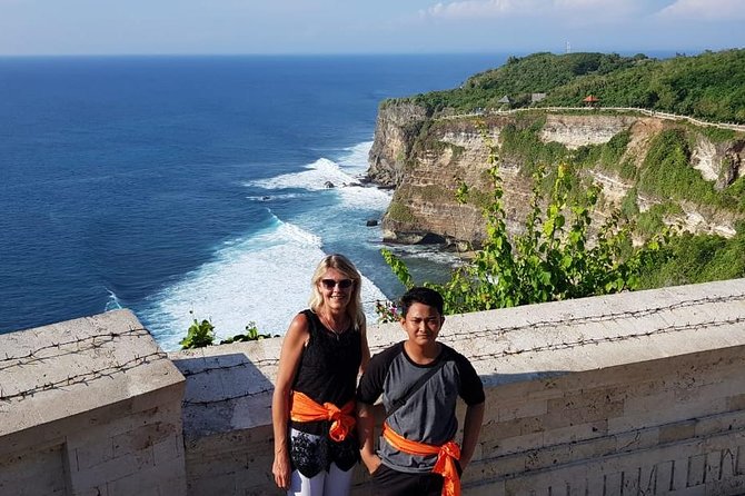 Tanah Lot and Uluwatu Temple Private Guided Tour - Price and Logistics: What You’re Really Buying