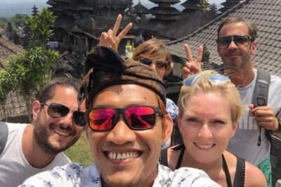 Tanah Lot and Uluwatu Temple Private Guided Tour - First Stop: Tanah Lot Temple and the Volcanic Rock Views