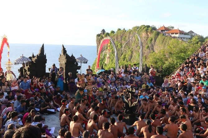 Tanah Lot and Uluwatu Temple Tour Including Seafood Dinner at Jimbaran Beach - Why this Tanah Lot + Uluwatu + Jimbaran combo makes sense