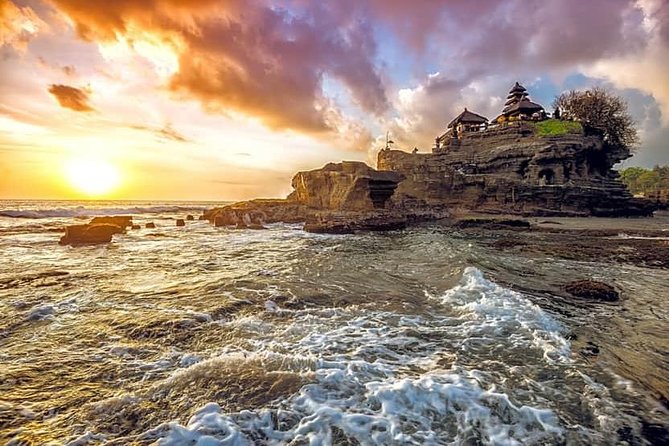 Tanah Lot Bali Temple Sunset Small Group Tour – Half Day - Nine people max: how this tour keeps your photos realistic