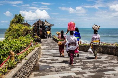 Tanah Lot Bali Temple Sunset Small Group Tour – Half Day - Inside Tanah Lot: sea-worship stories and the customs you may see