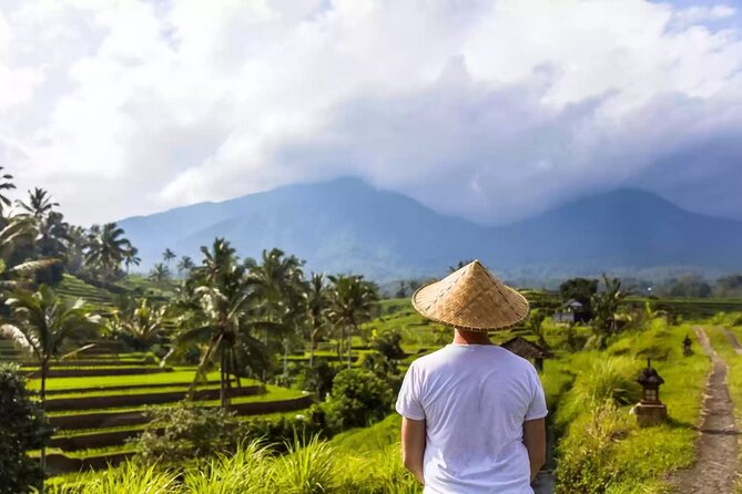 Tanah Lot, Jatiluwih Rice Terrace and Waterfall Day Tour - Guides matter: Putu and Arta’s photo-first approach