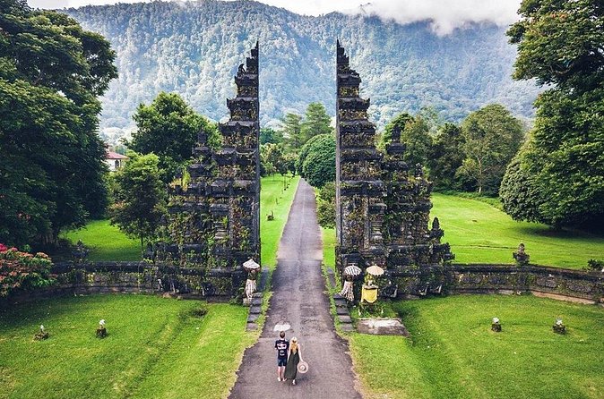 Tanah Lot - Jatiluwih (UNESCO) - Bedugul and Ulun Danu Temple Tour - The real value: a transport-only private day that lets you control your pace
