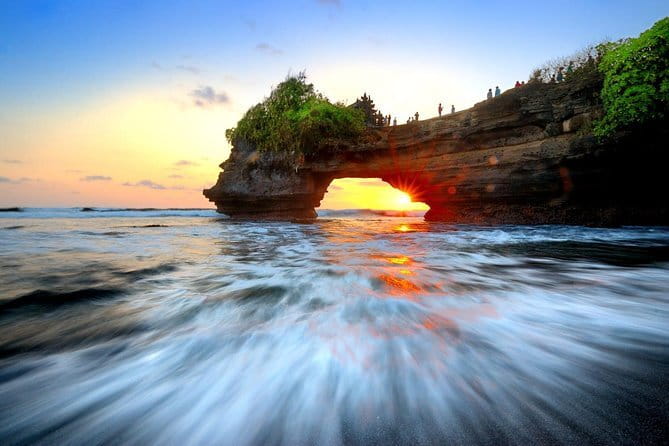 Tanah Lot Sunset Tour with Kecak Show and Dinner - Key Things to Know Before You Go