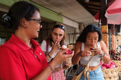 Taste & Explore Bali: Denpasar Street Food & Historic Sites - Starting at Pura Agung Jagatnatha: Temples First, Snacks Second