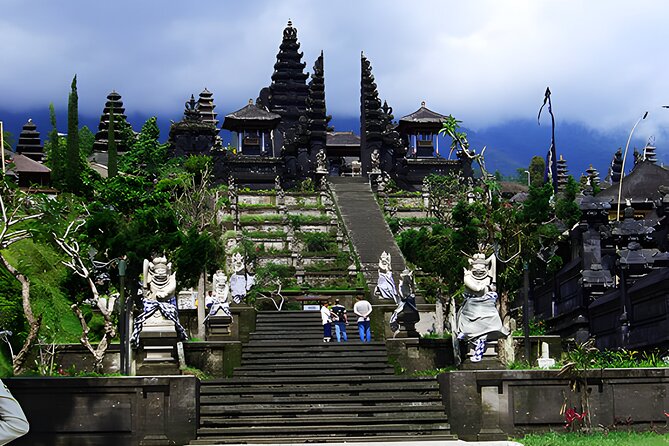 Telaga Waja White Water Rafting and Besakih Temple Tour - Pickup and timing: 8:00 AM start, 8–10 hours of full-day value
